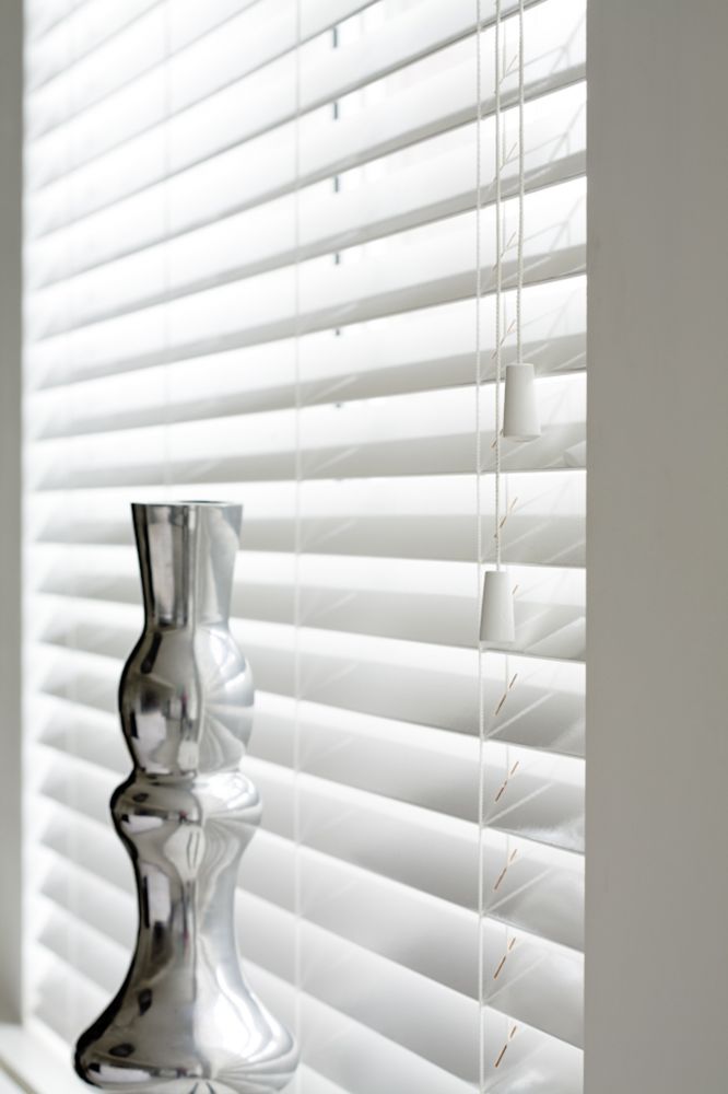 Sunwood 50mm Gloss White Wood Venetian Blind